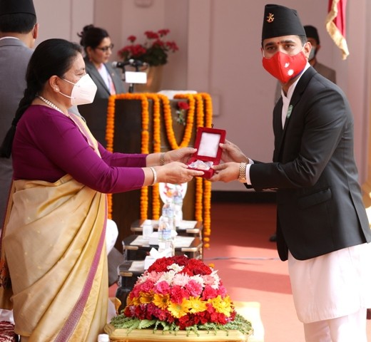 Roshan Kumar Neupane, CEO of NIC Asia Bank Awarded by  ‘Strong Public Service IV’ decoration